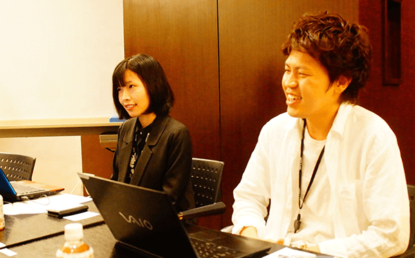 株式会社エムティーアイ 坪内様、肖様、インタビュー風景